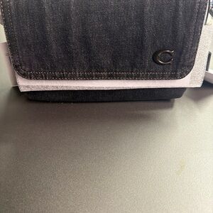 NWT Coach Charter Flap Crossbody Bag 24 Washed Black CAK24